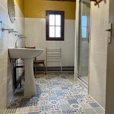 Bord De Apartment